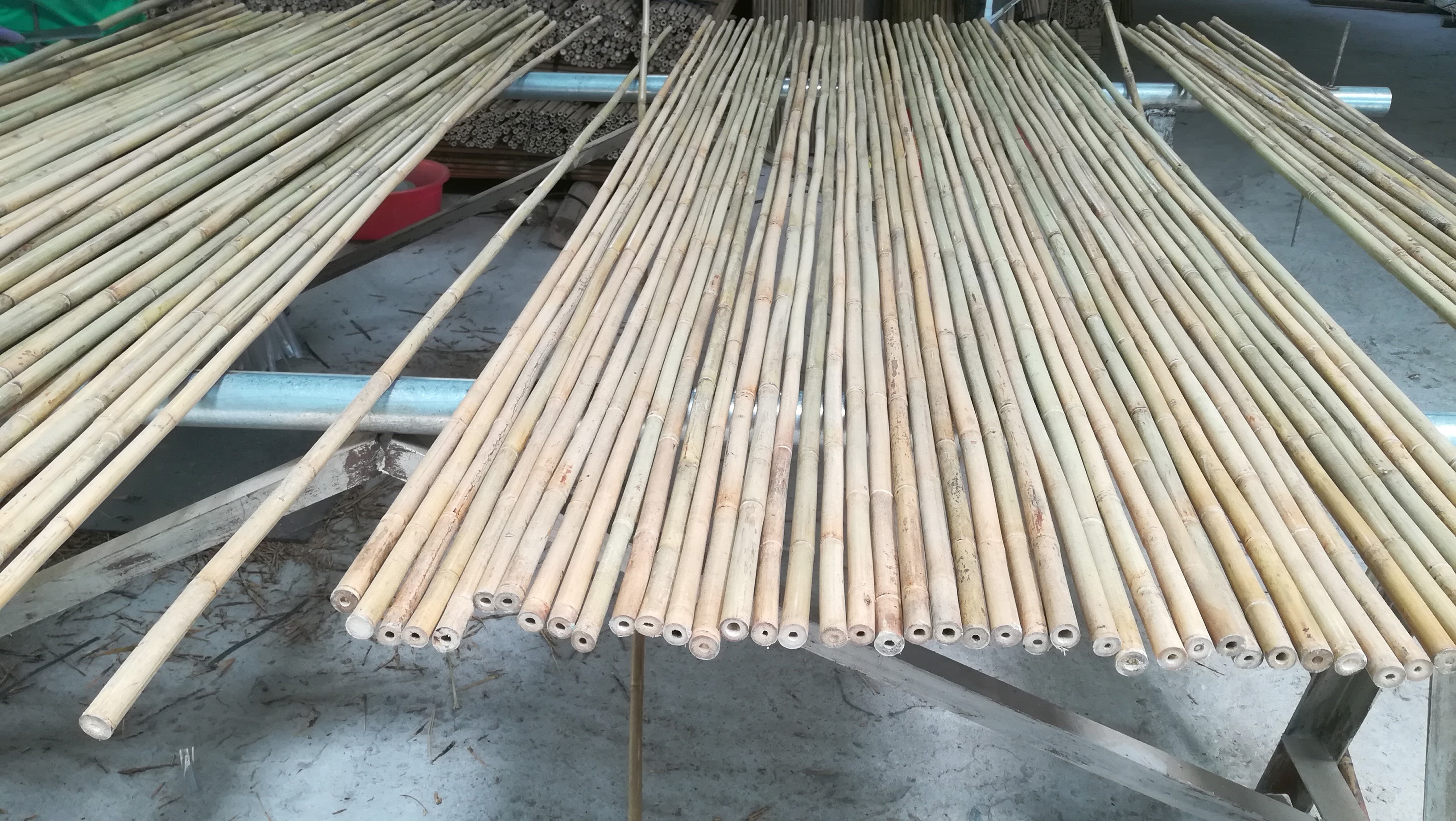 bamboo poles 26-28mmx295mm for tree support