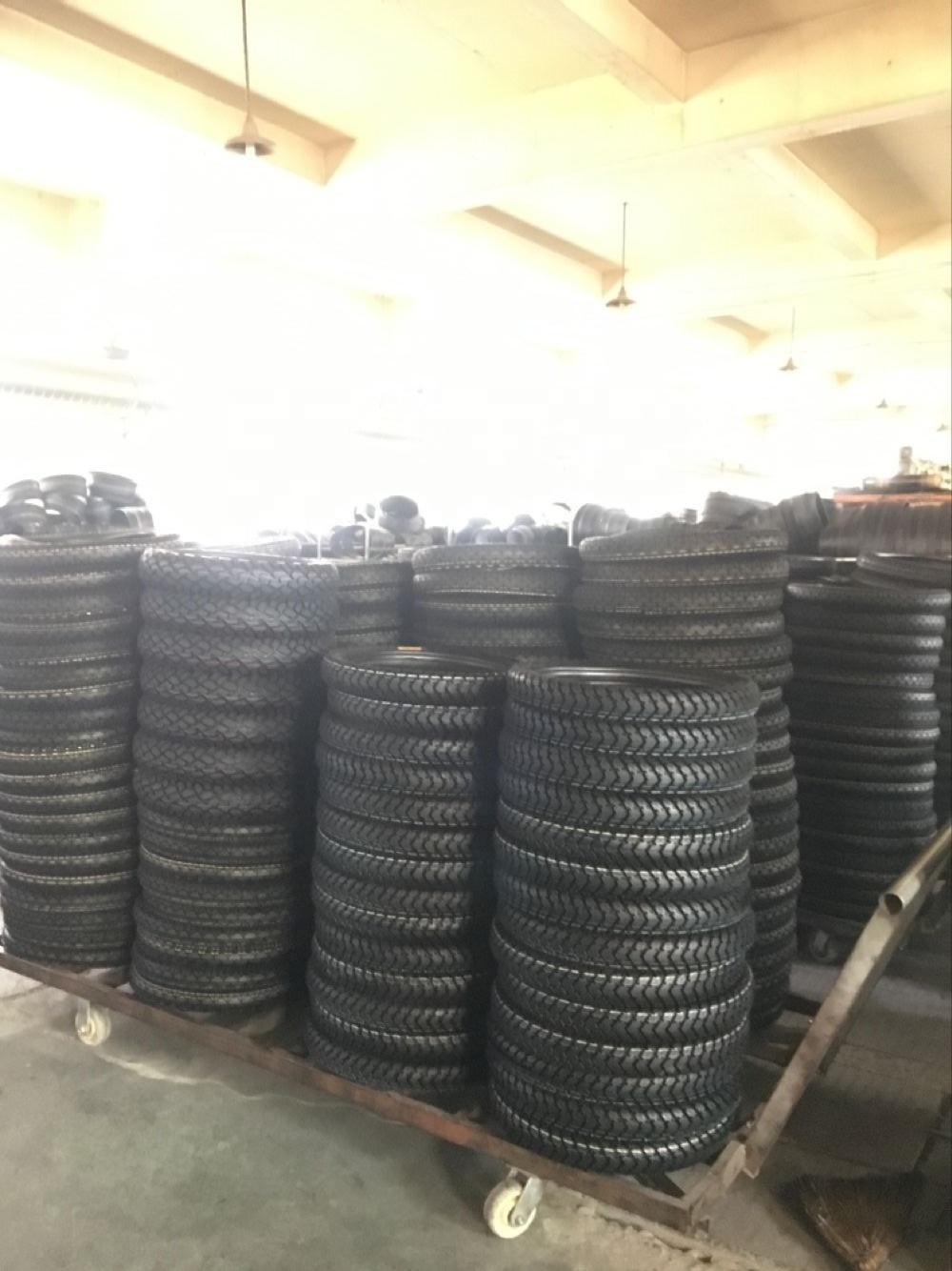 Motorcycle tyres and tubes 300-18 275-18 Motorcycle Tube Tires 300 18