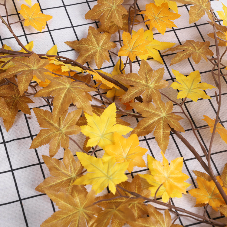 Qihao Fake Fall Plants Artificial Wall Hanging Maple Leaves for Thanksgiving Wedding Party Festival Events Decor