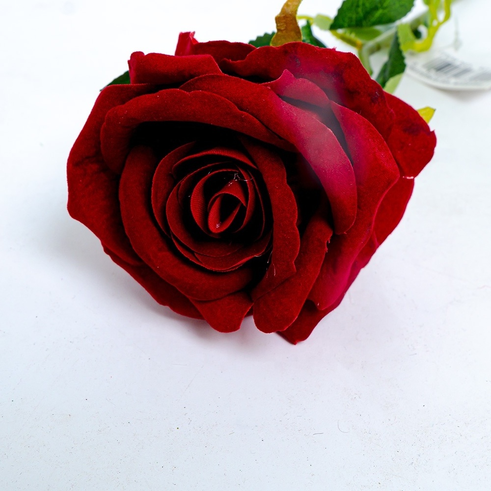 Artificial Velvet Artificial Roses Realistic Silk Roses Flower Long Stem Red Roses Flowers for Home Wedding Party Decoration