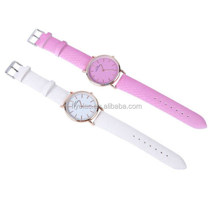 Cheap cute Quartz leather color change Ultraviolet discoloration watch