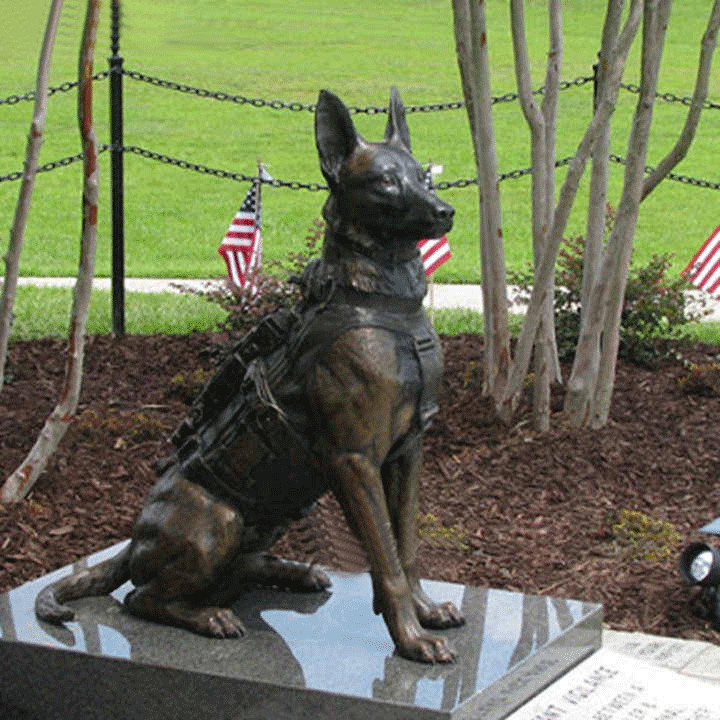 Garden Decoration Metal Craft Modern Vivid Life Size Animal Dog Statue Bronze German Shepherd Dog Statue