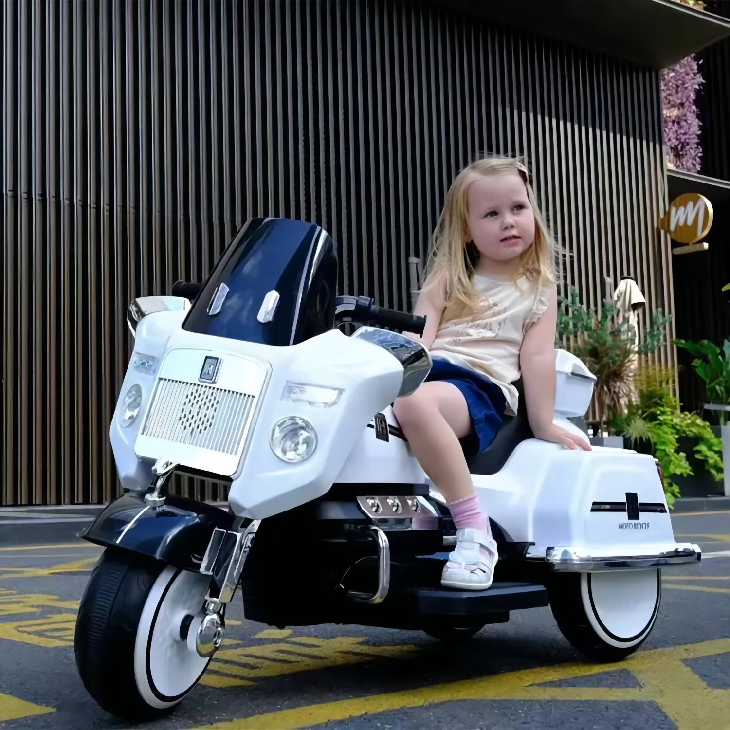 Factory wholesale plastic electric high quality police children's ride on car kids motorcycle toys