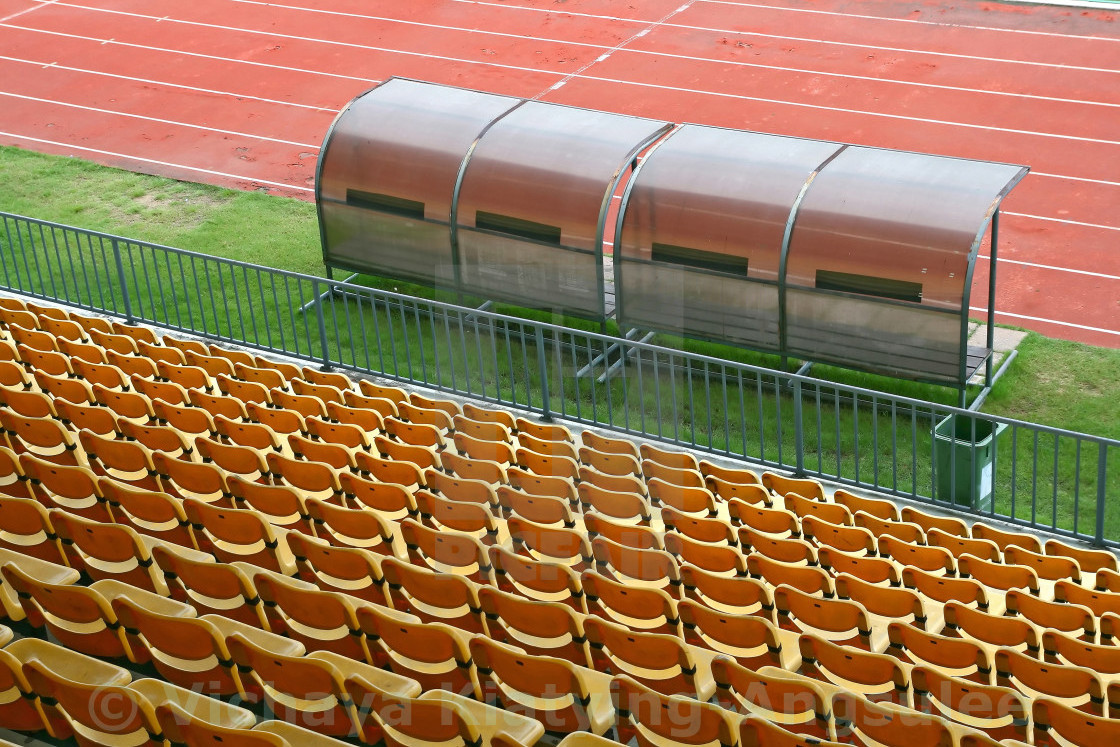 Hot Sale Luxury Outdoor Substitute Bench Shelter for Football Soccer Team Player