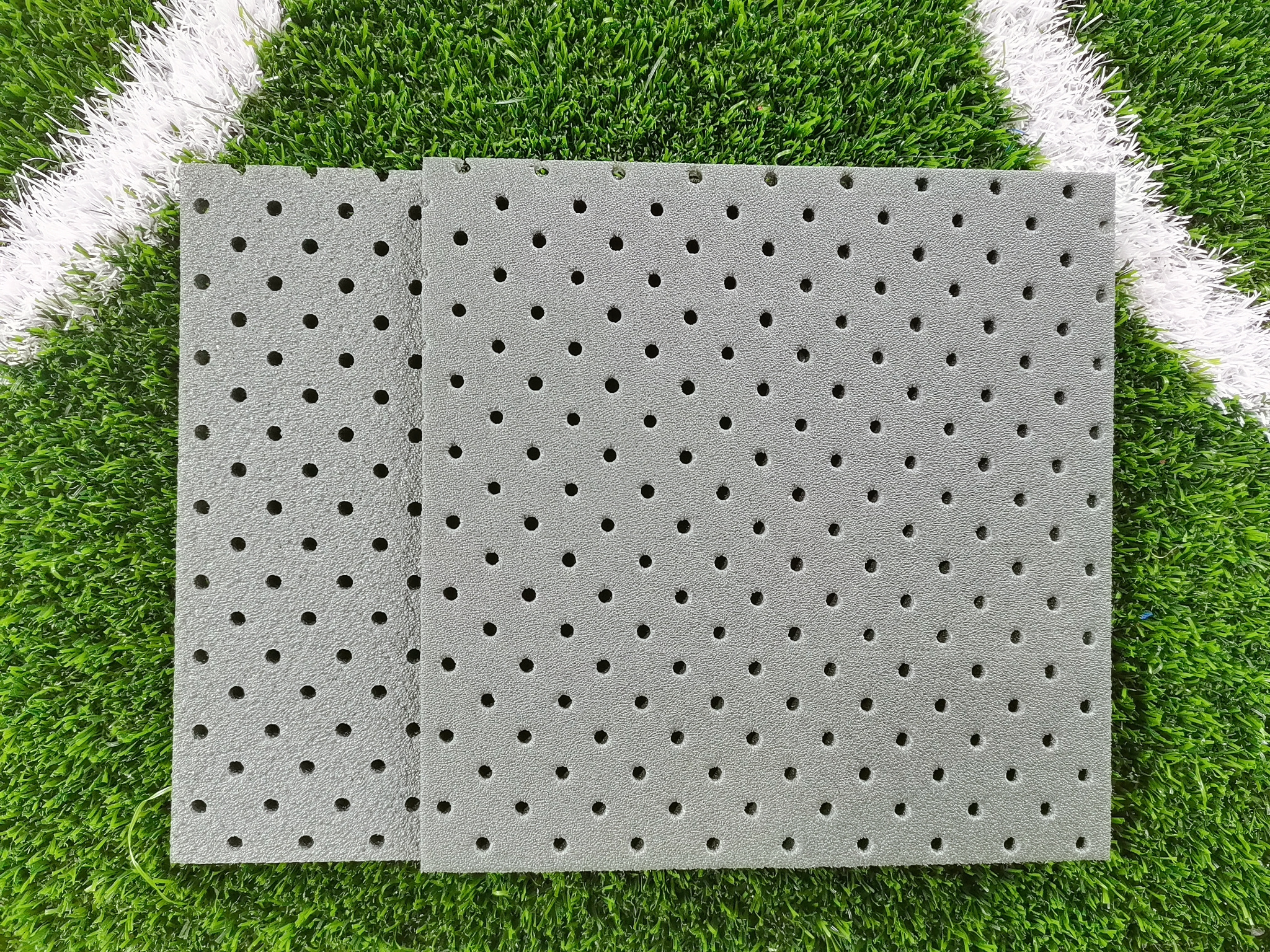 High Standard UV Resistance Foam Shock Pad for Football Filed Soccer Court Under Lay Artificial Grass System