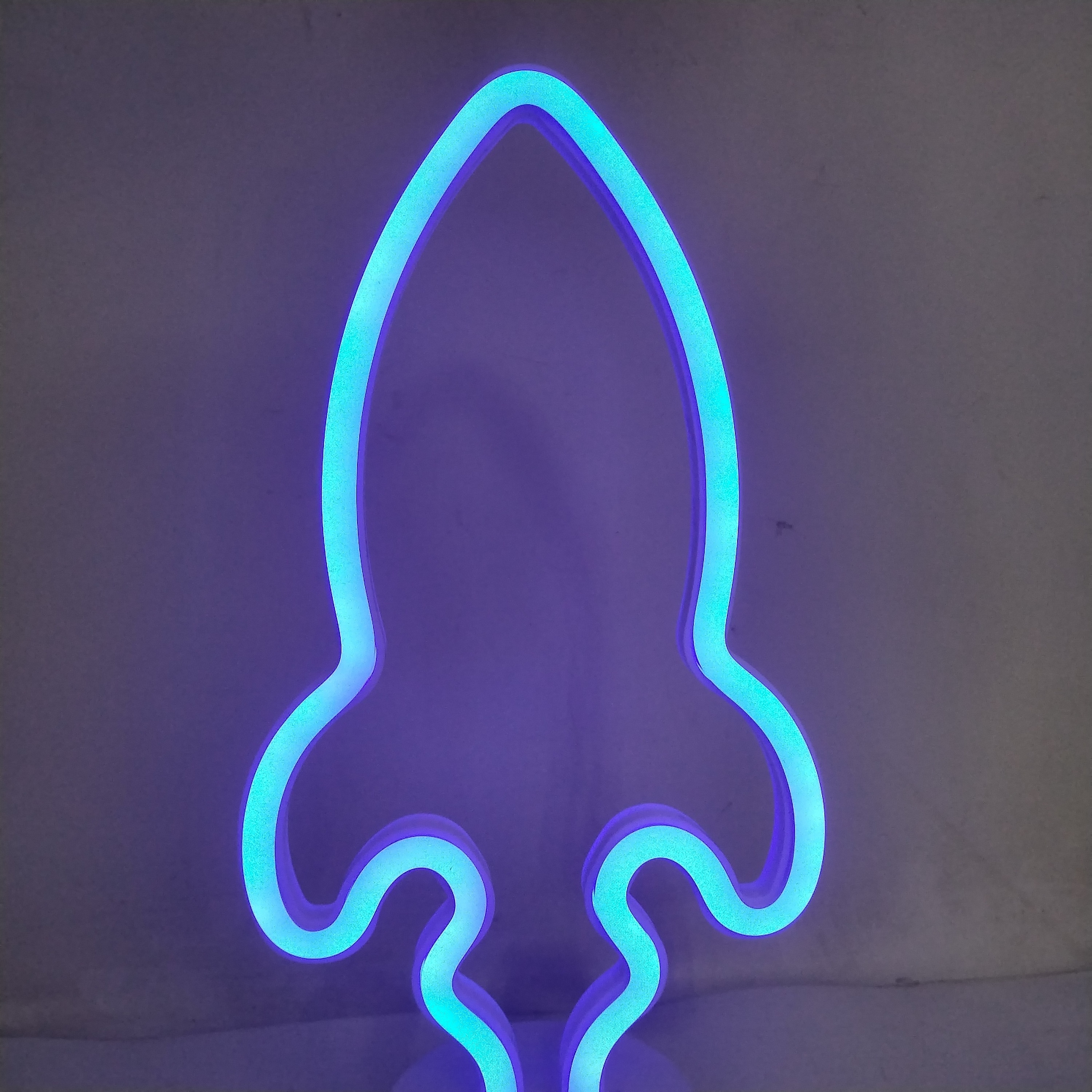 Space Ship Hanging Usb Battery Operated Neon Light Night Lamp Led Rocket Neon Sign For Wall Gaming Room Party Bar Decoration