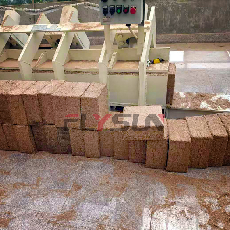 Malaysia site cocopeat block press machine  coconut peat block coco coir brick making machine