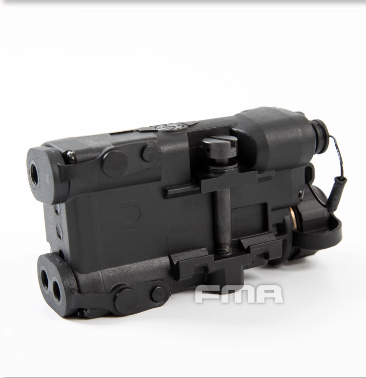 FMA NGAL LA-23/PEQ Outdoor hunting tactical flashlight PEQ battery box infrared laser TB1398