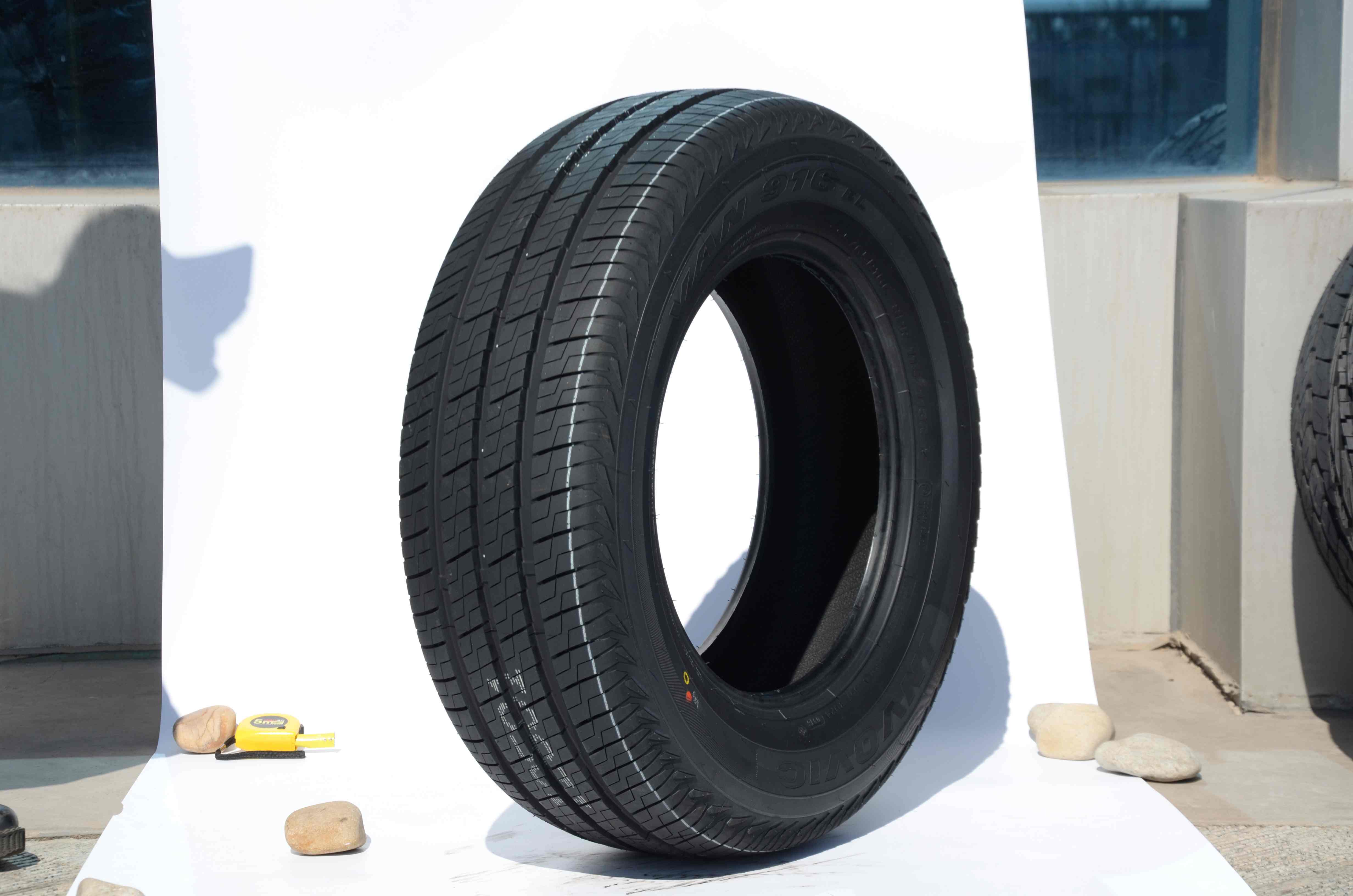 Car Tire Pcr Tire 16 Inch Radial Car Bullet Proof Tire For Car