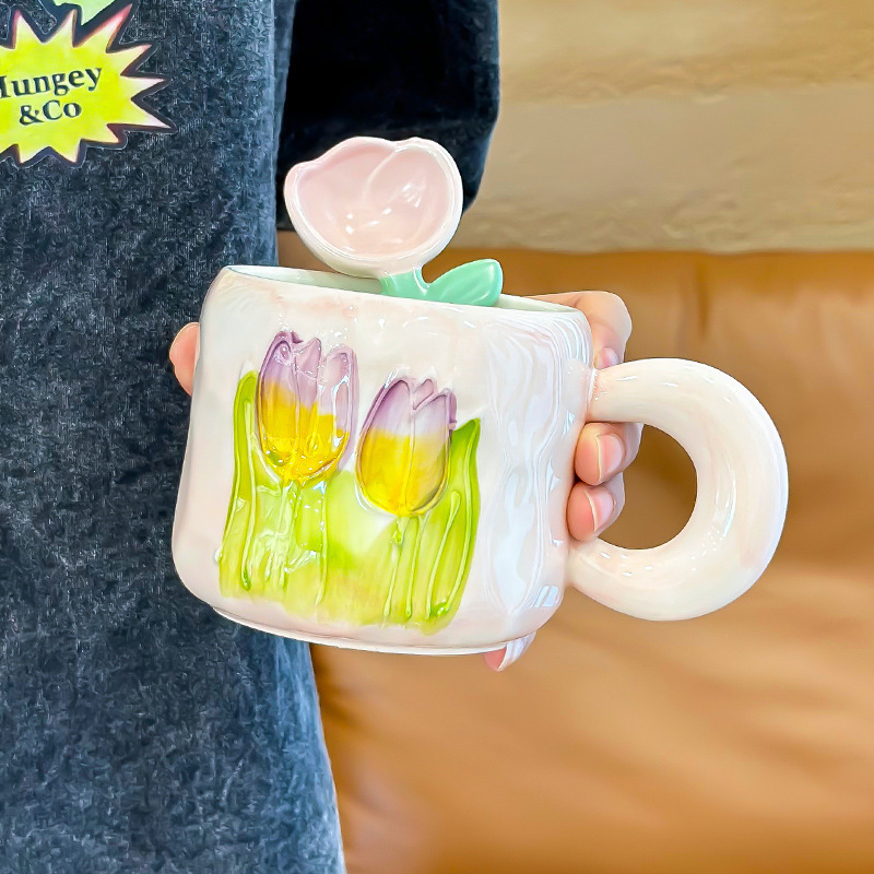 Tulip Ceramic Mug with Spoon Milk Coffee Tea Juice Water Mug Home Gift Restaurant Coffee Shop