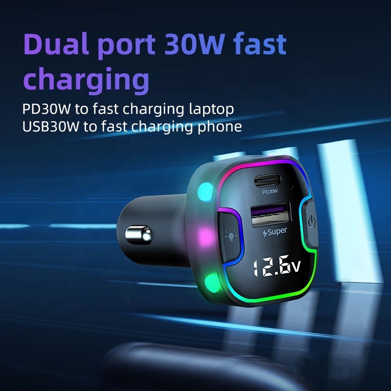 The new  car type c charger TWS usb fast charge Multifunction car phone holder charger