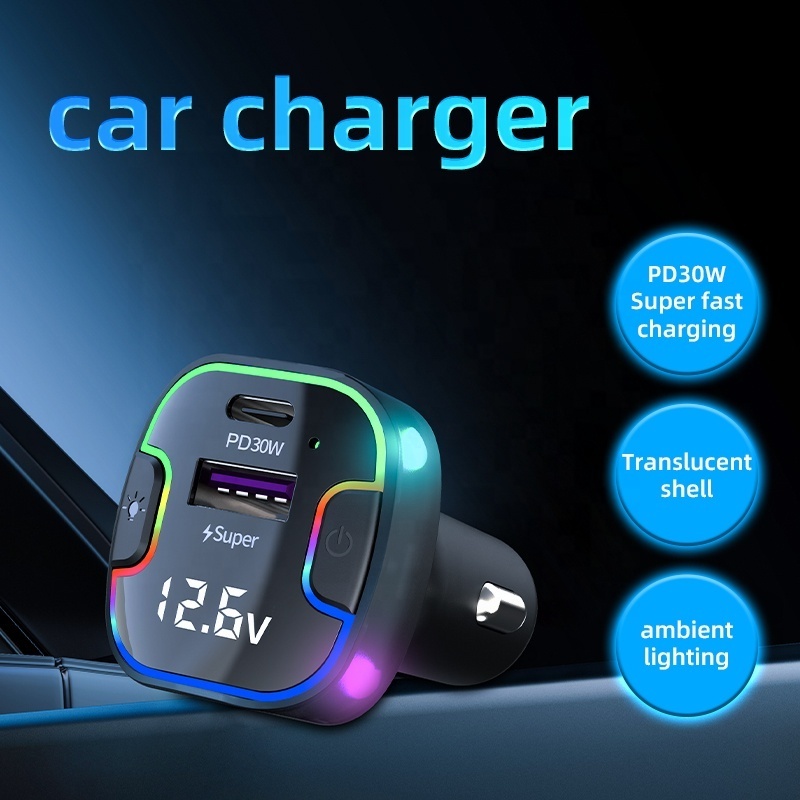 The new  car type c charger TWS usb fast charge Multifunction car phone holder charger