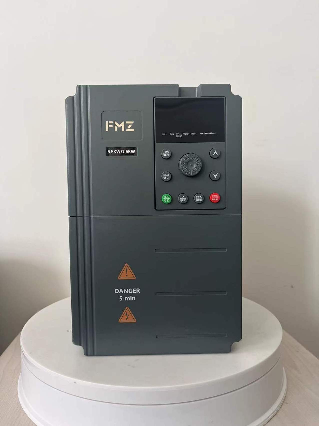 H400 Series vfd 220v single phase to 3 phase 380v vfd frequency drive inverter 7.5kw 10hp ac drive inverter