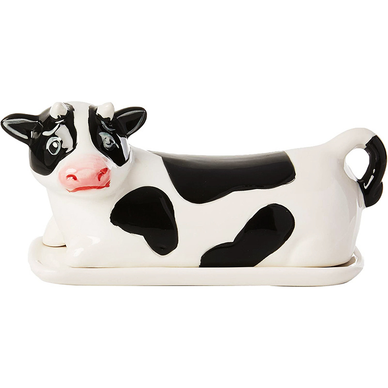 Custom Wholesale Kitchen Cheese Container Plate Hand painted cute ceramic 3D Cow butter dish with cover