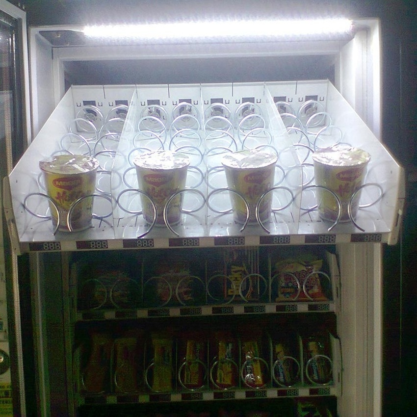 Electronics vending machine for wine cold drinks with lifetime free maintenance service