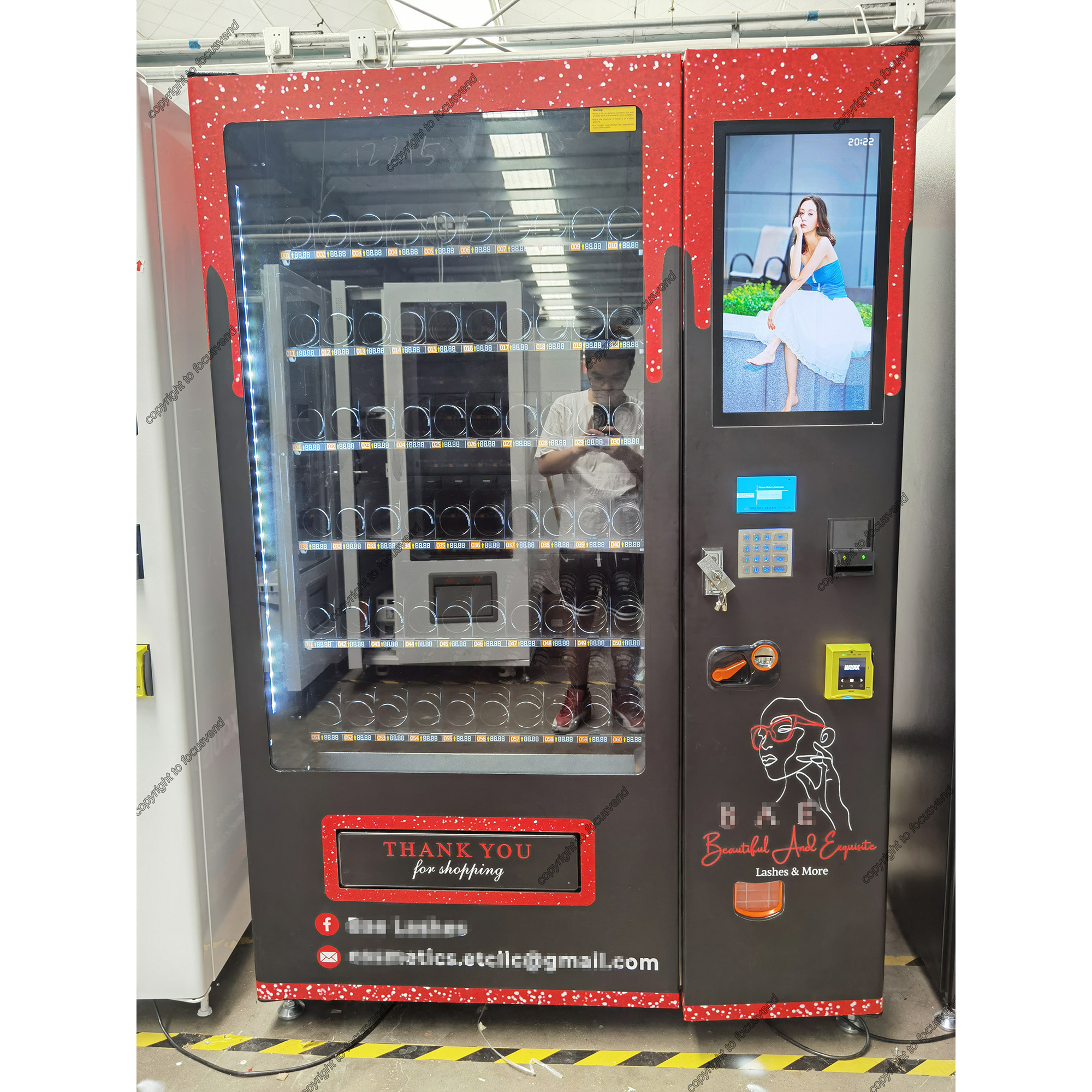 belt conveyor vending machines for sale which can vend foods like pizza or cake or other something can be vended Restaurant