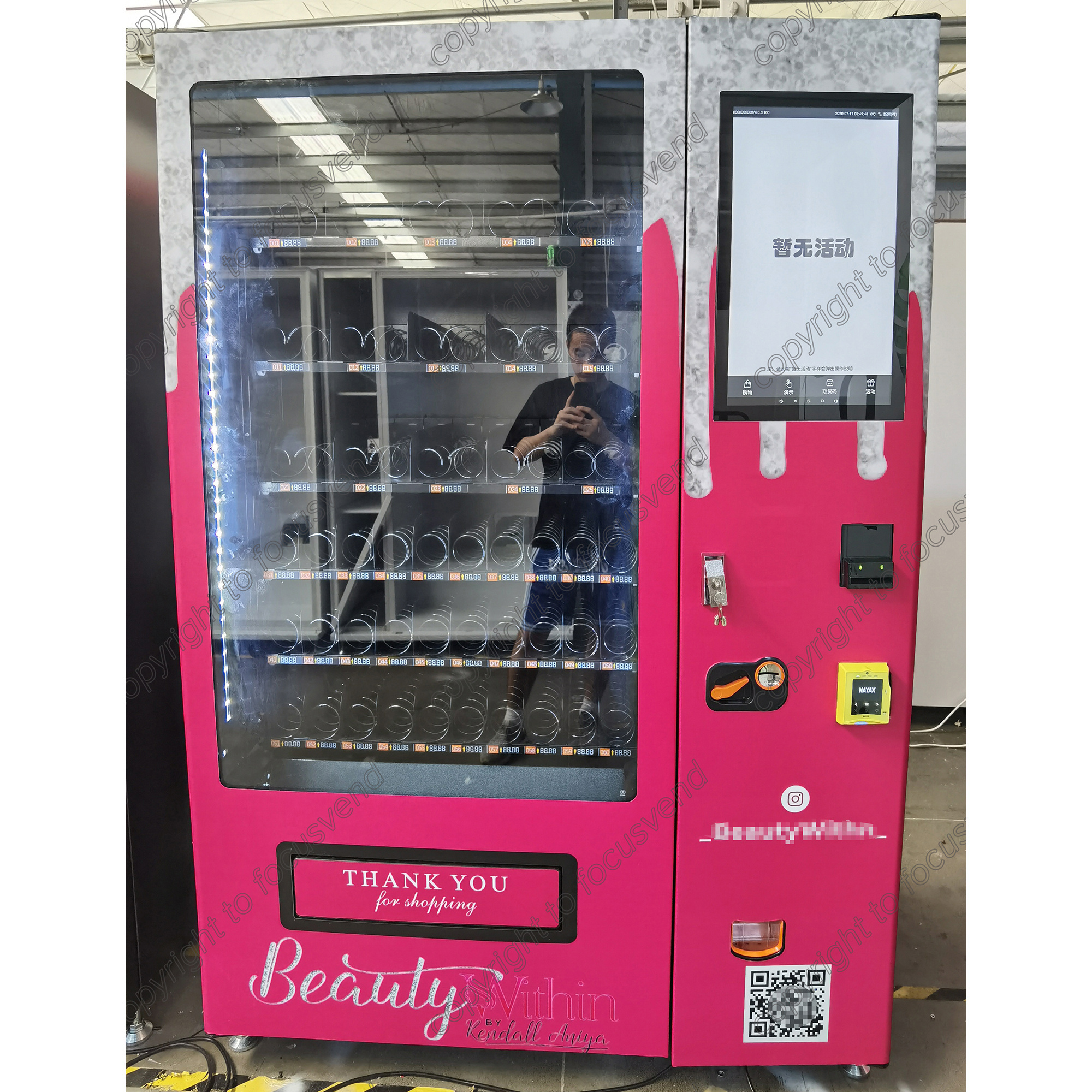 sanitary pad dispenser vending machine mini  touchscreen vending machine and retail vending machine