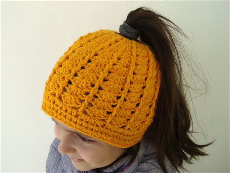 Crochet hat with hole for hair online