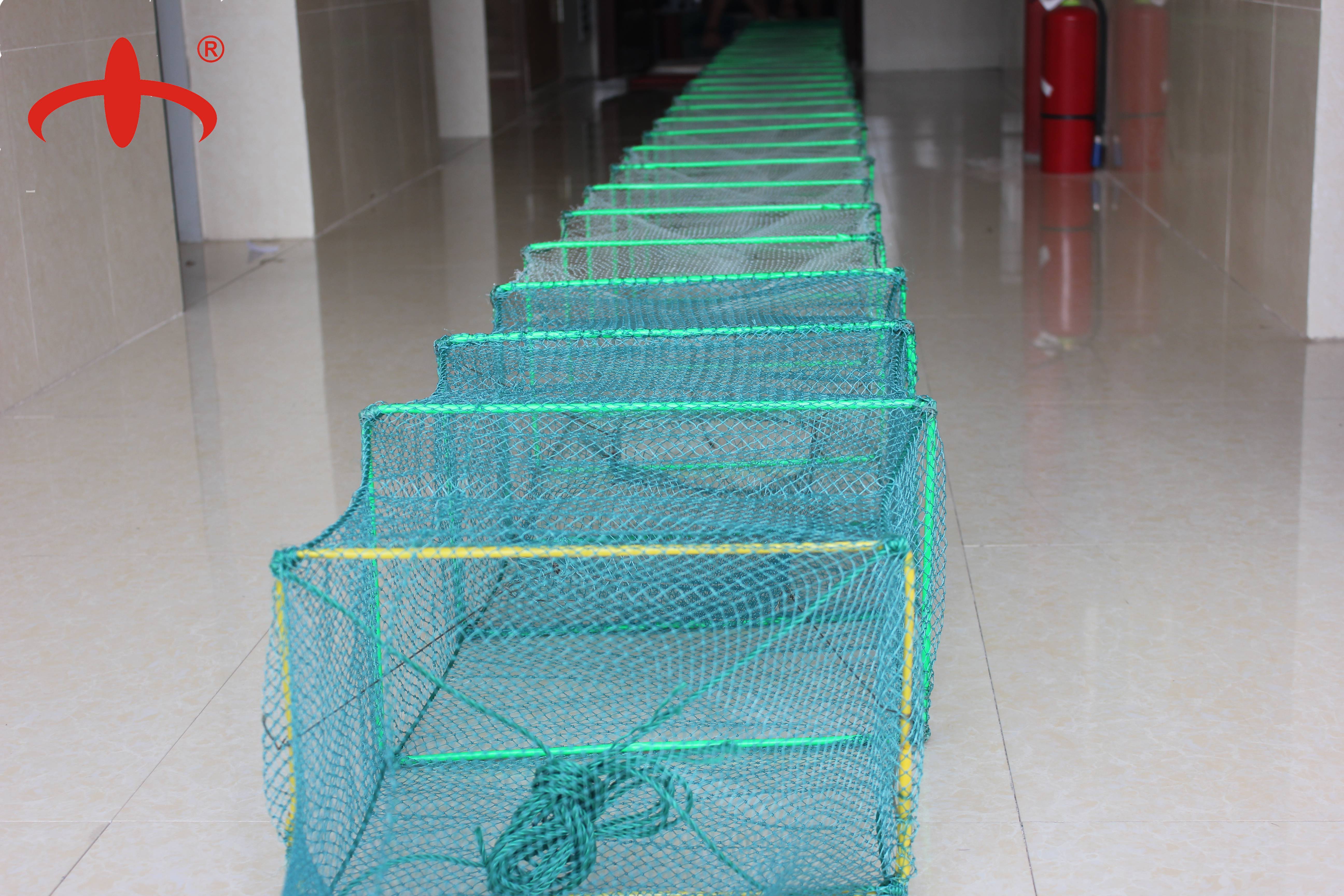 Folding 38cmx25cmx29sections fishing crab trap from Factory  Manufacture lobster crab crayfish trap cage with frame