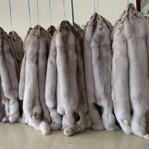 Factory Wholesale cheap price white fox skin pelts real natural sliver fox fur skin genuine Blue fox fur hide