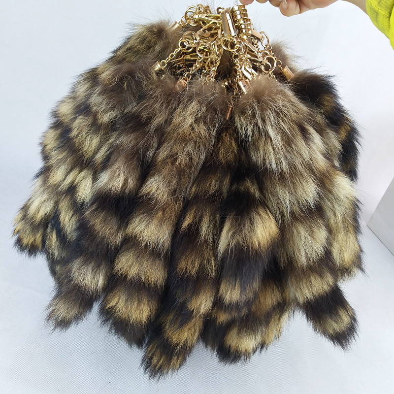 Manufacturers wholesale American raccoon tail pendant big fox tail accessories car bag pendant key ring