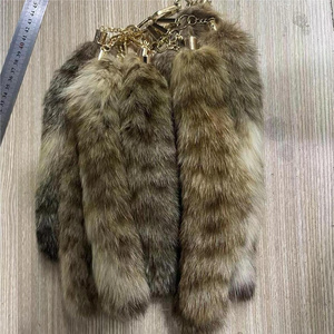 25cm real fox tail keychain fluffy cheap  Natural color fox fur tail key chain for decoration real fox tails