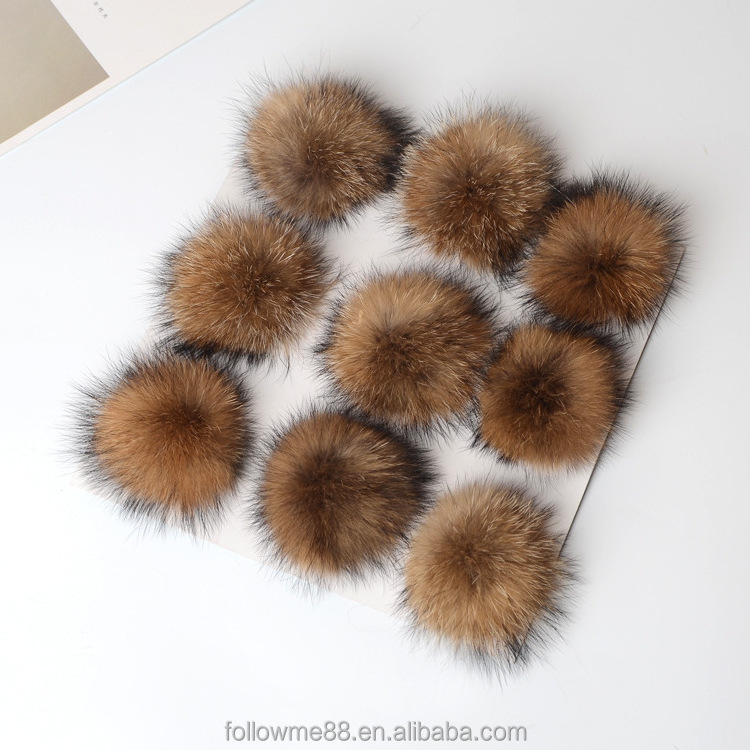 2024 Knitted hats Garment key chain Mink Fur Fluffy Pom Pom Ball Exquisite garment accessories colorful animal mink fur ball