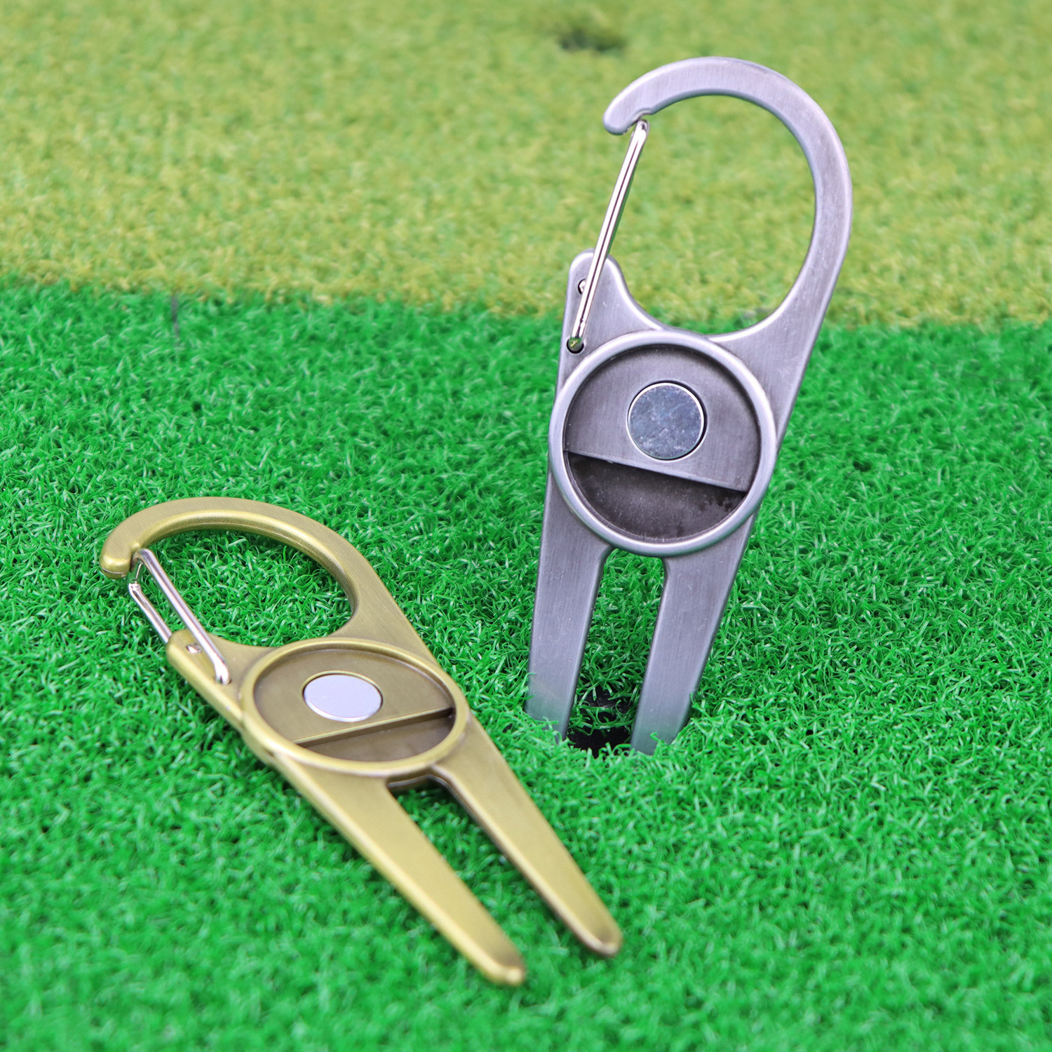 Creative Belt Clip Design Ball Marker Holder Golf Divot Repair Tool Golf Divot Tool