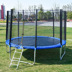 High Quality Backyard Super Large  Family Trampoline With Protective Net Outdoor Trampoline