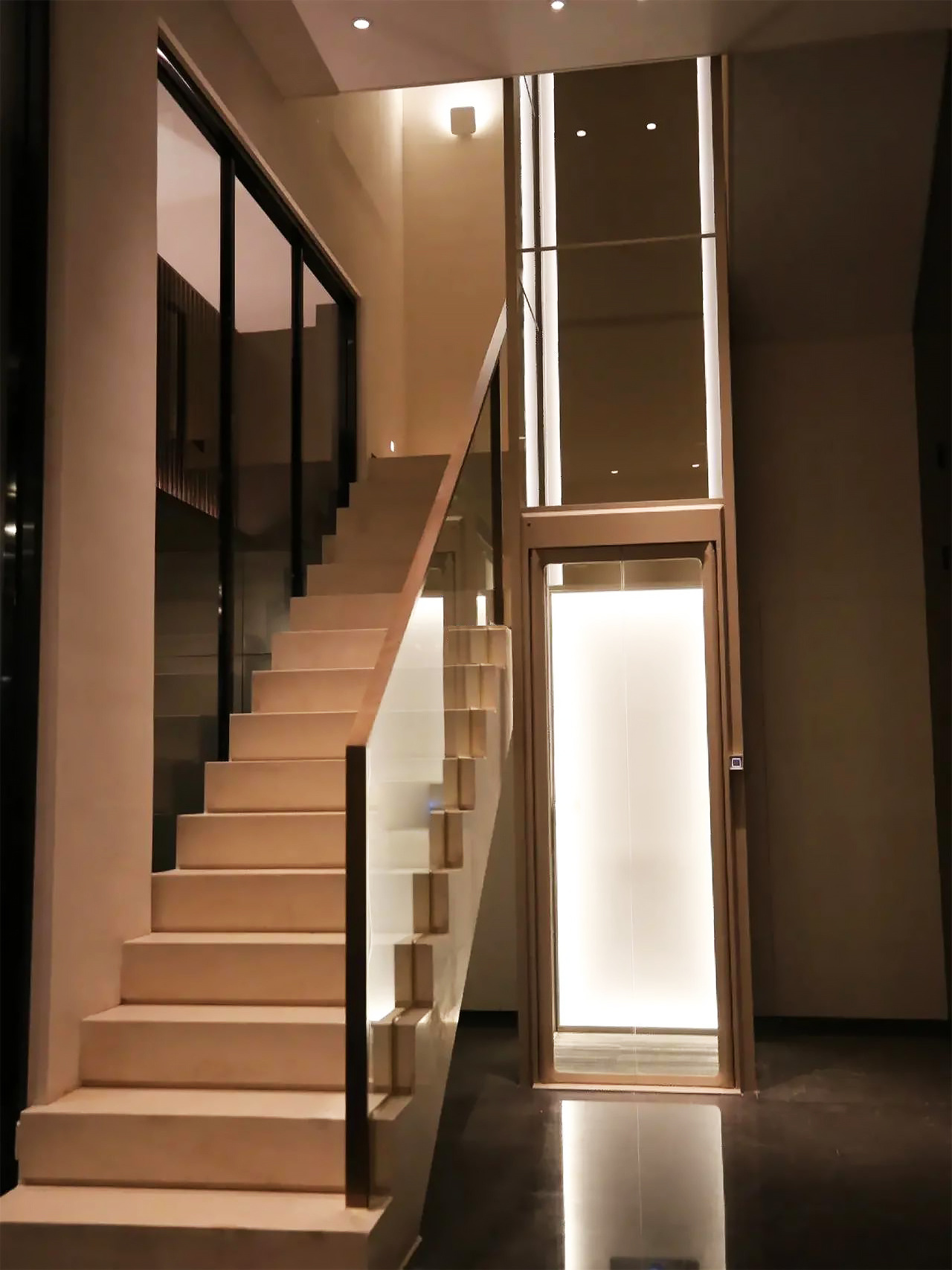 2-5 Floors Quality Assurance Customized Villa Residential Elevators Stair Lift For Home