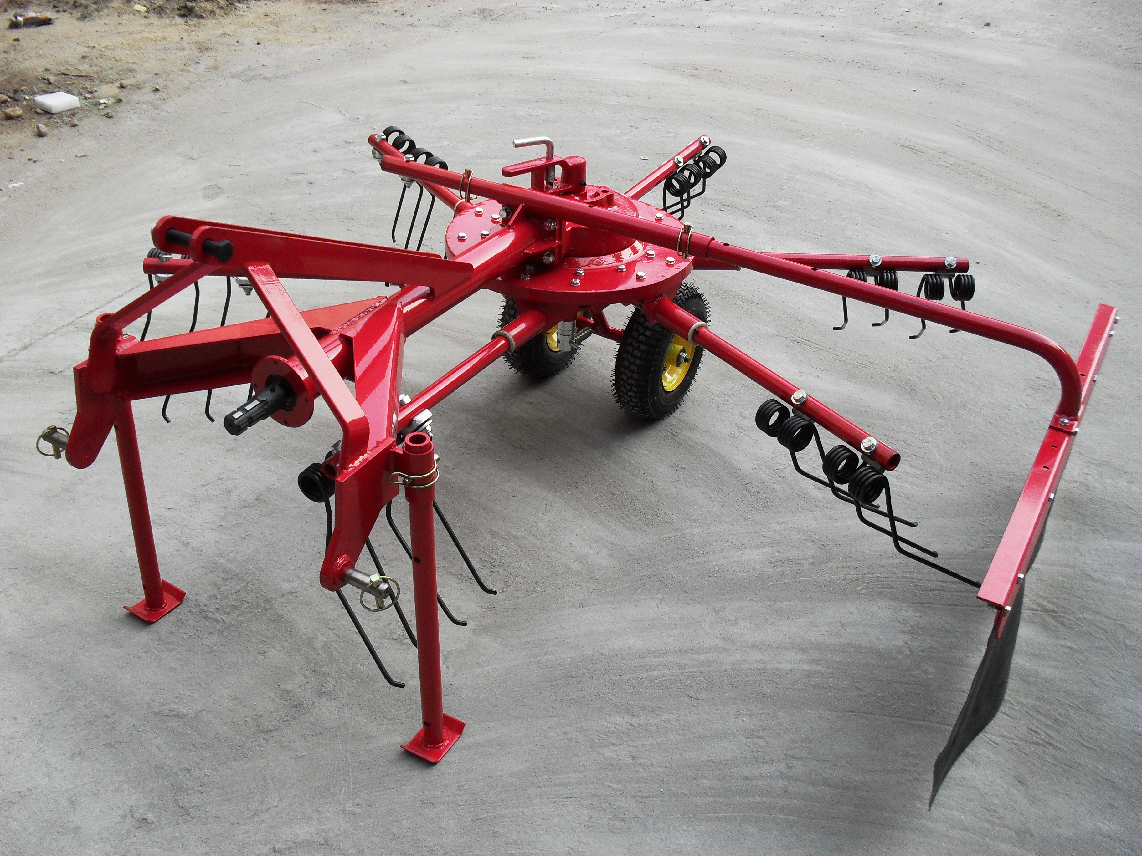 Pto Driven Hay Rake For Sale, Mini Hay Rake, Straw Hay Rake Hay Tedder