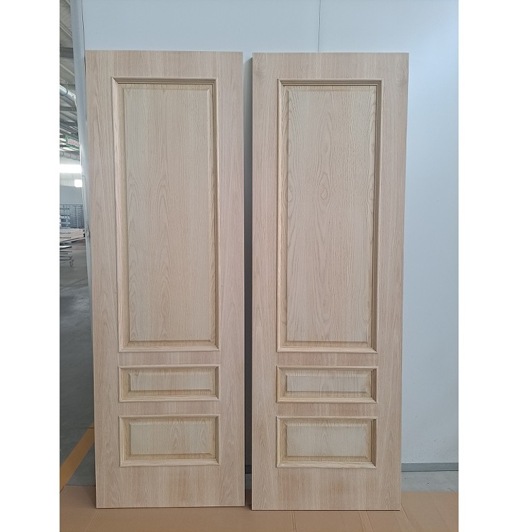 Interior 3-Panel Wood Door with Raised Bead Molding White Oak Veneer