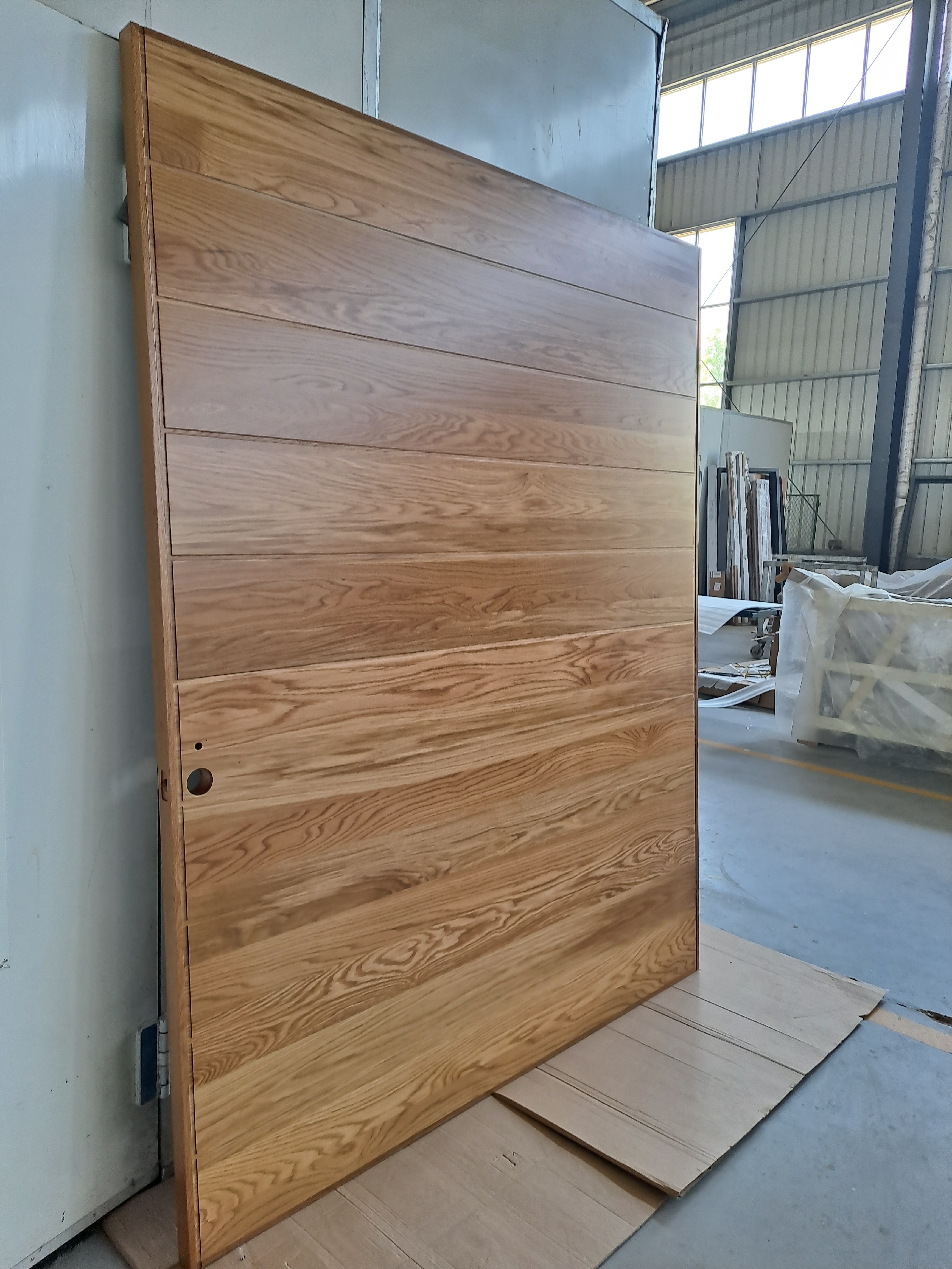 Exterior Solid Oak wood front pivot entry wooden door