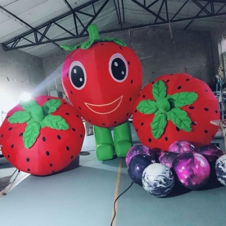 Advertising Fruit Customized Inflatable Promotion Strawberry Model For Sale