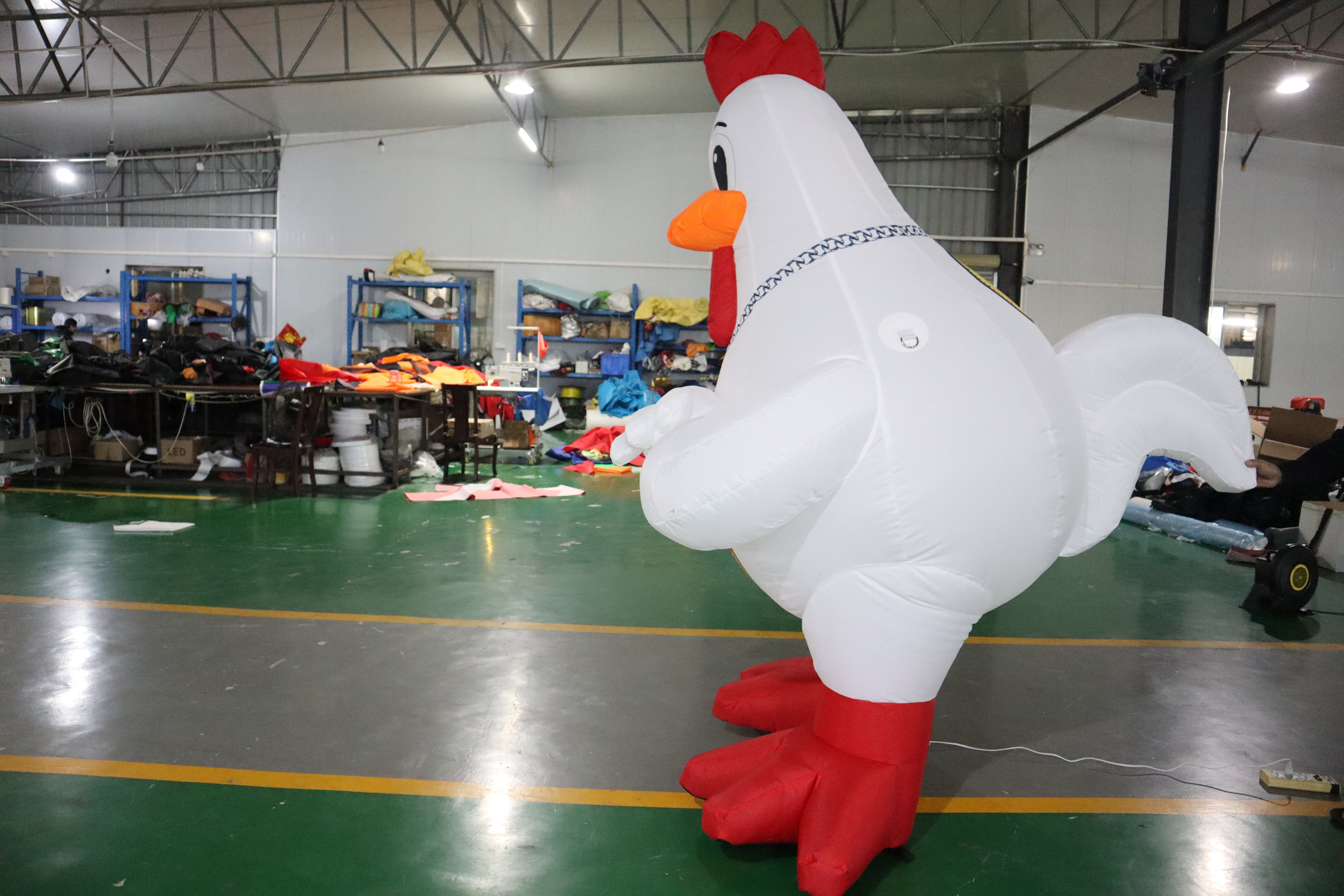 Newest Inflatable exhibition balloon giant model white inflatable chicken