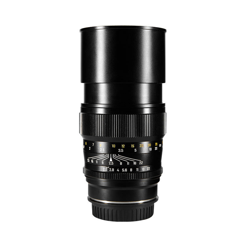 Full-frame portrait manual prime lens with ultimate clarity and beautiful bokeh for a variety of DSLRs and digital cameras