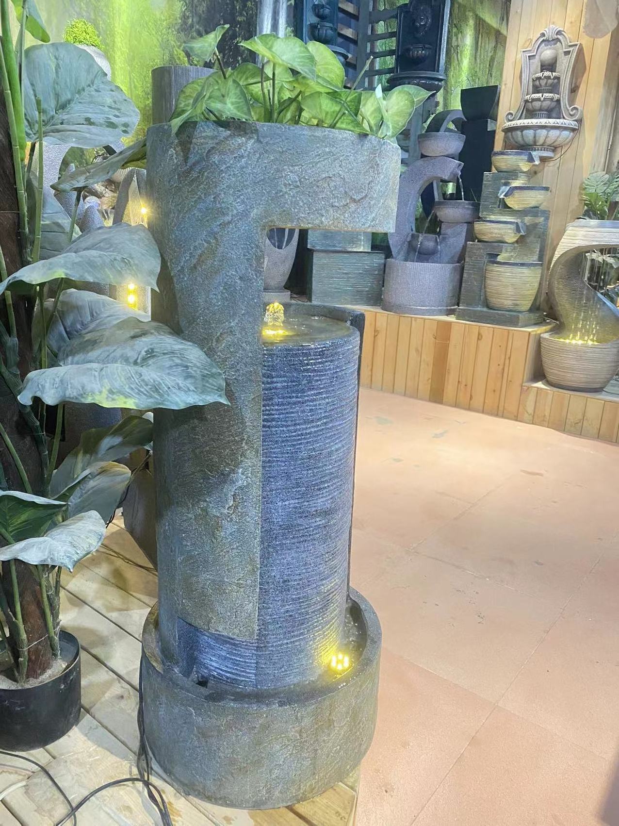 Hot Stone Shape Planting Green Planters Indoor Waterfall  Room Solar Water Fountain Feature Outdoor