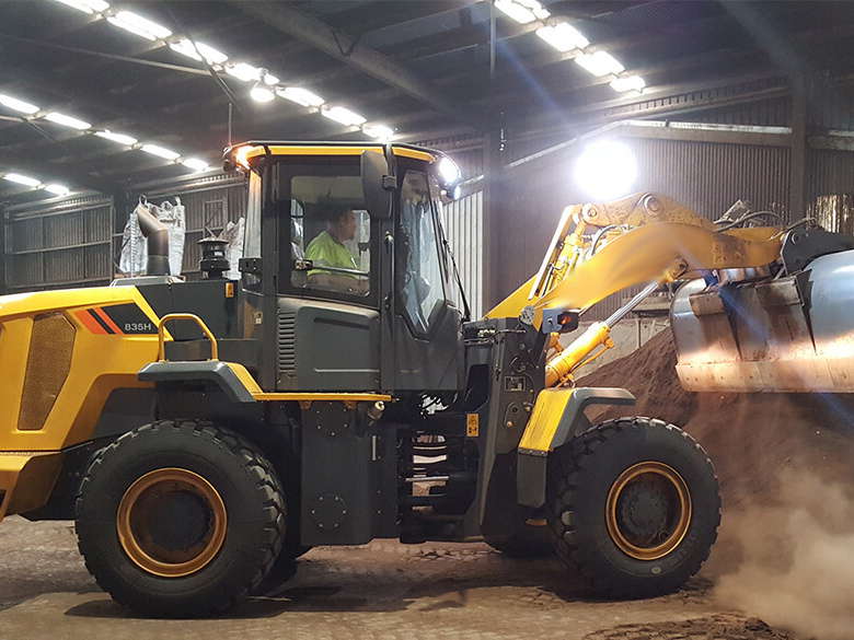 High performance 870HE mini dumper loader 24 ton wheel loader with snow plow blade attachment