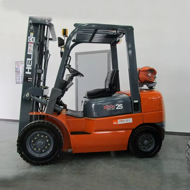 BRAND Rough Terrain Forklift 12 Ton Forklifts CPCD120 WITH SPARE PARTS