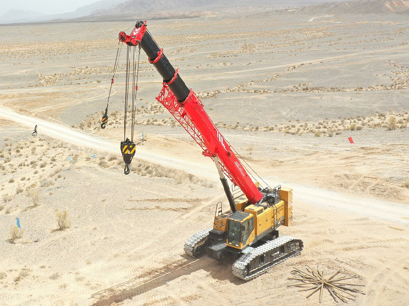 Crawler crane SCC1000A-6 Top Brand Lifting Machinery with attachments for sale