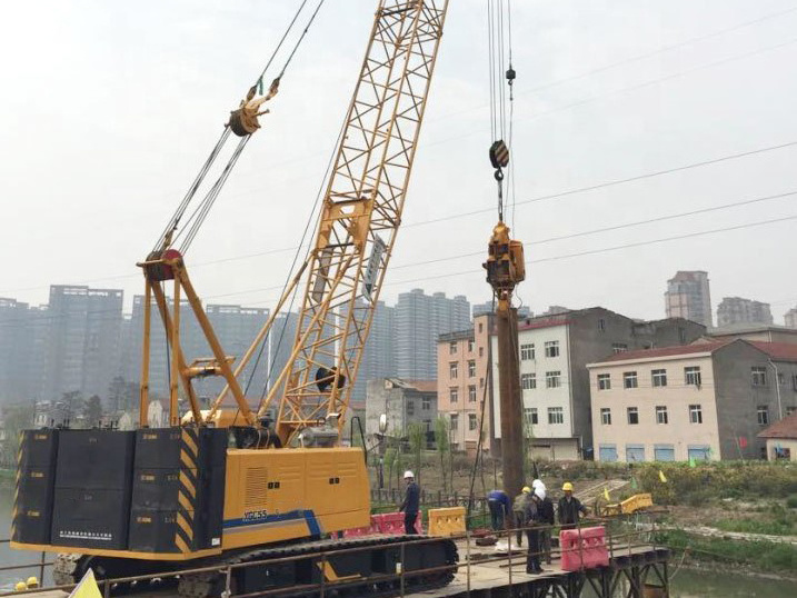 China Brand New Cranes Telescopic Crawler  800 Ton Crawler Crane XCG12000