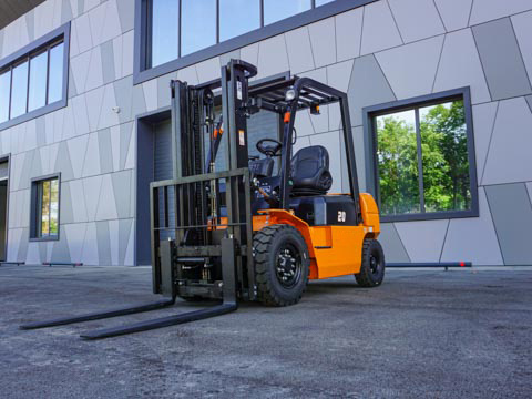 HELI Customized professional 2 Ton Forklift  in Stock