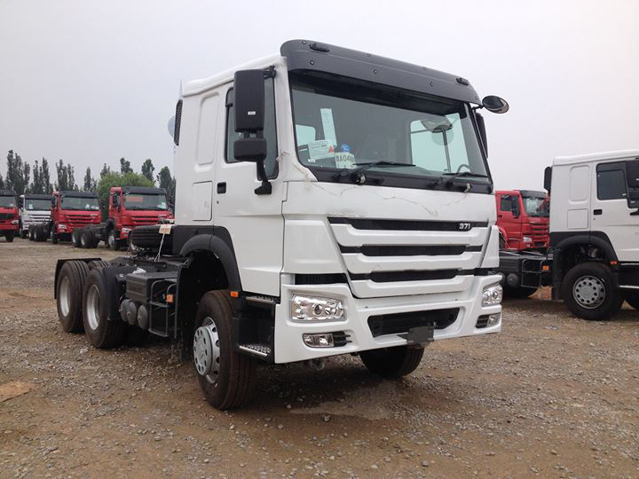 HOWO-NX Sinotruck 6x4 Tractor Truck  30tons H77L Single Bunk, H78L Double Bunk International Tractor Truck Head For Sale