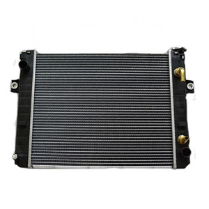 MANON Forklift Spare Parts 234B2-10101 234B2-10002 239B2-10101 239B2-10102 Forklift Radiators For TCM