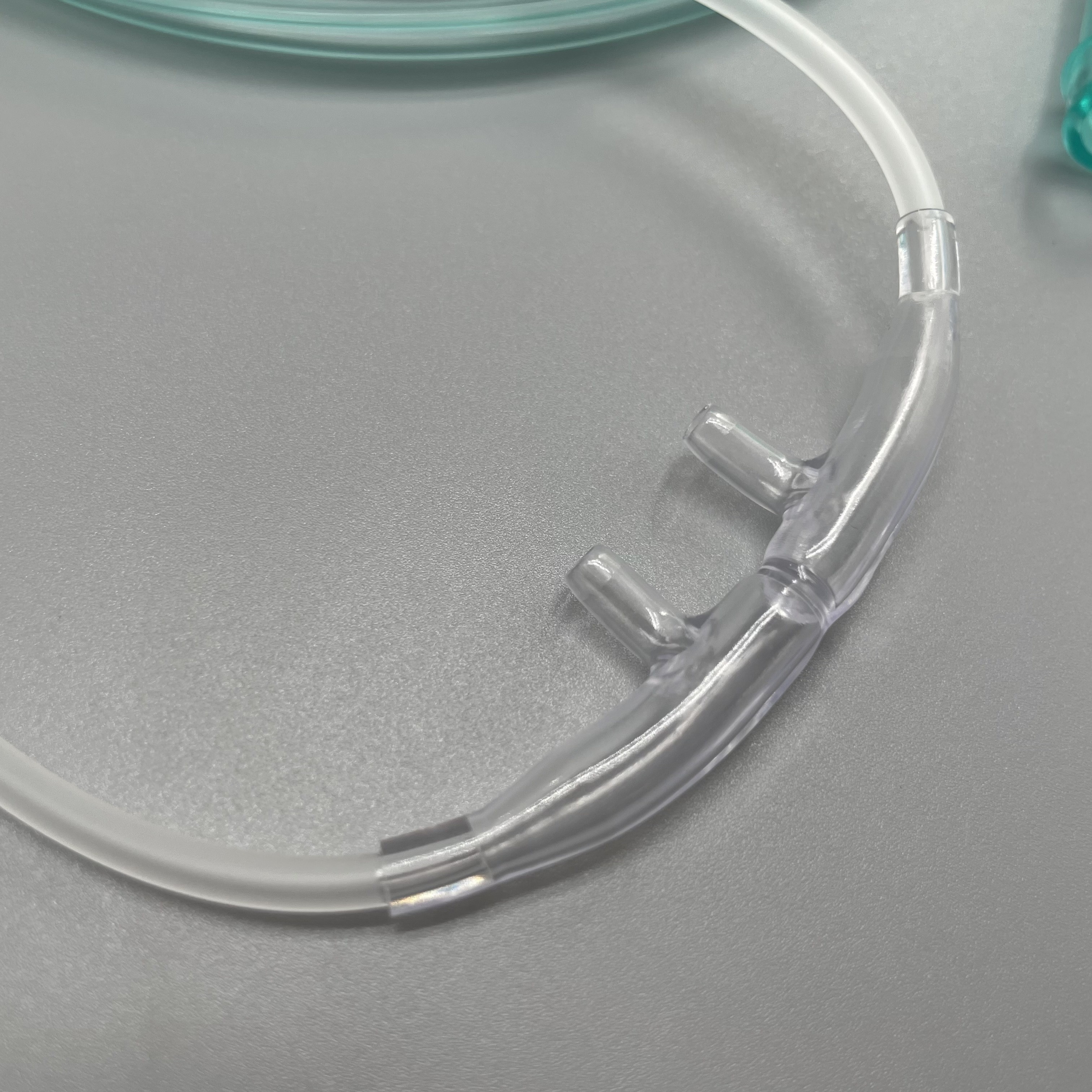 Best price Medical Consumables Nasal Cannula with CO2/O2 Samoling tube, 2.1m, Standard or Soft tip, Adult with filter