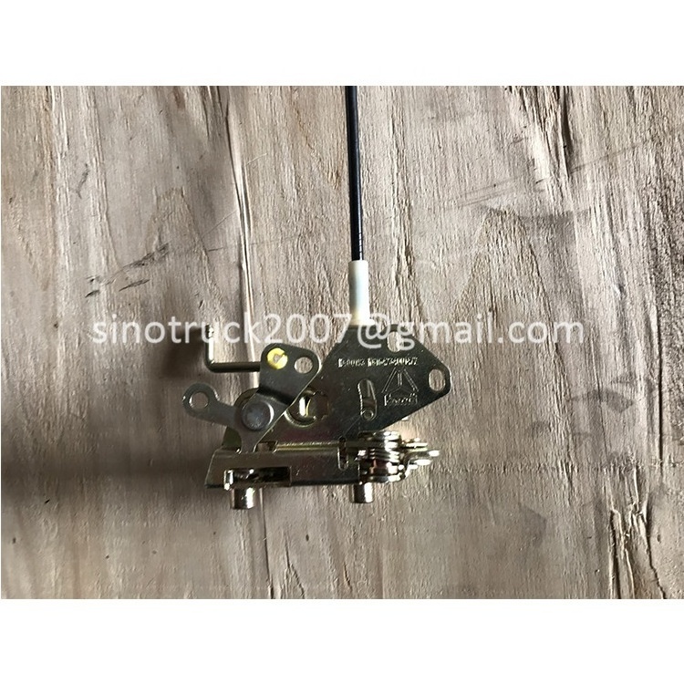 SINOTRUK HOWO 371 Spare parts right door lock block WG1642340014