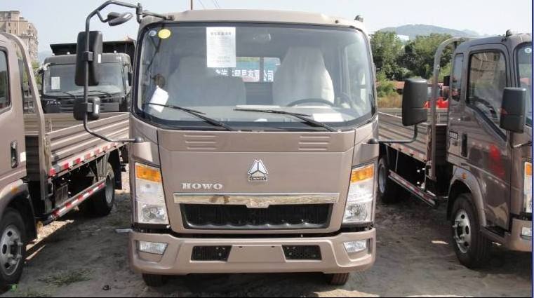 Low Price jac light truck 4x2 116hp small van truck