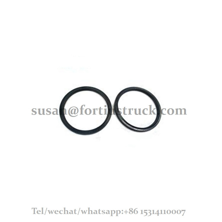 Sinotruk howo repuestos front wheel  oil seal WG9003074387