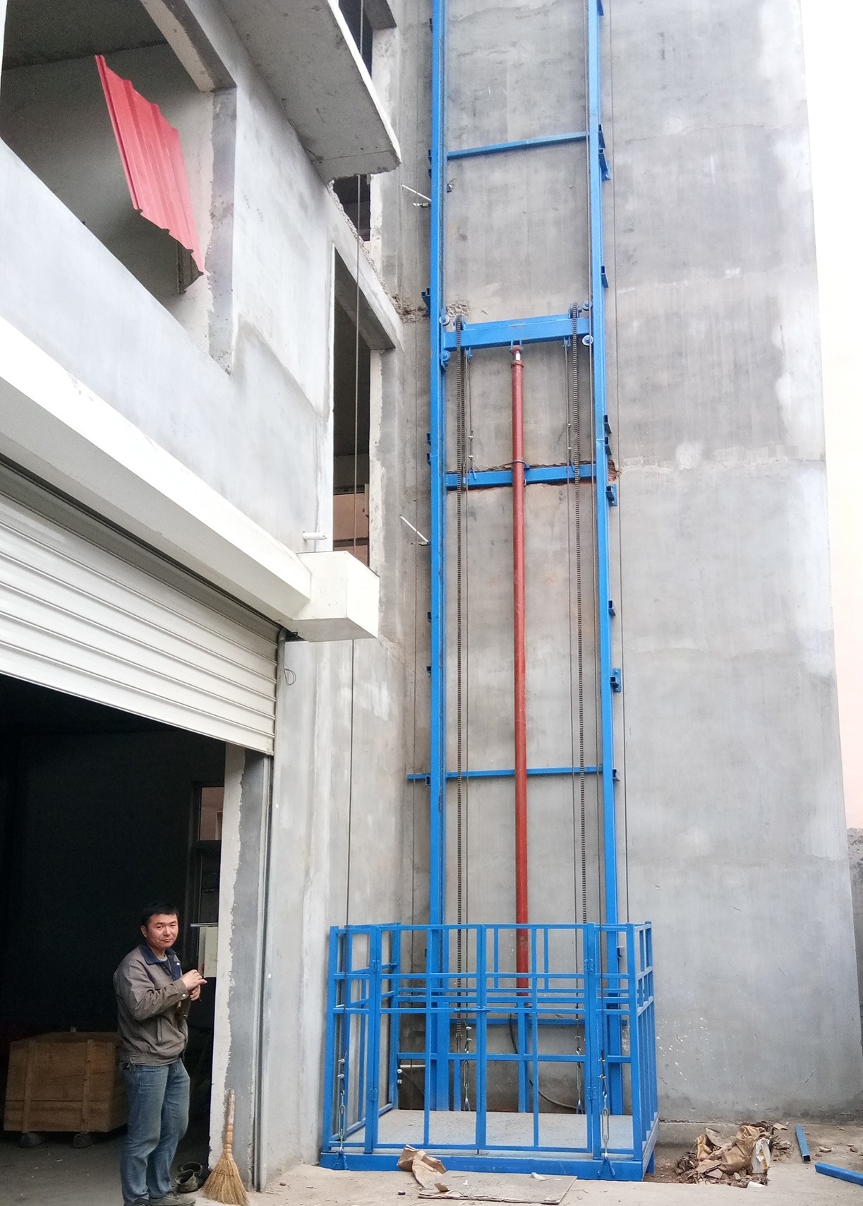 Good price Indoor and outdoor vertical platform lift used guide rail cargo lift platform for sale