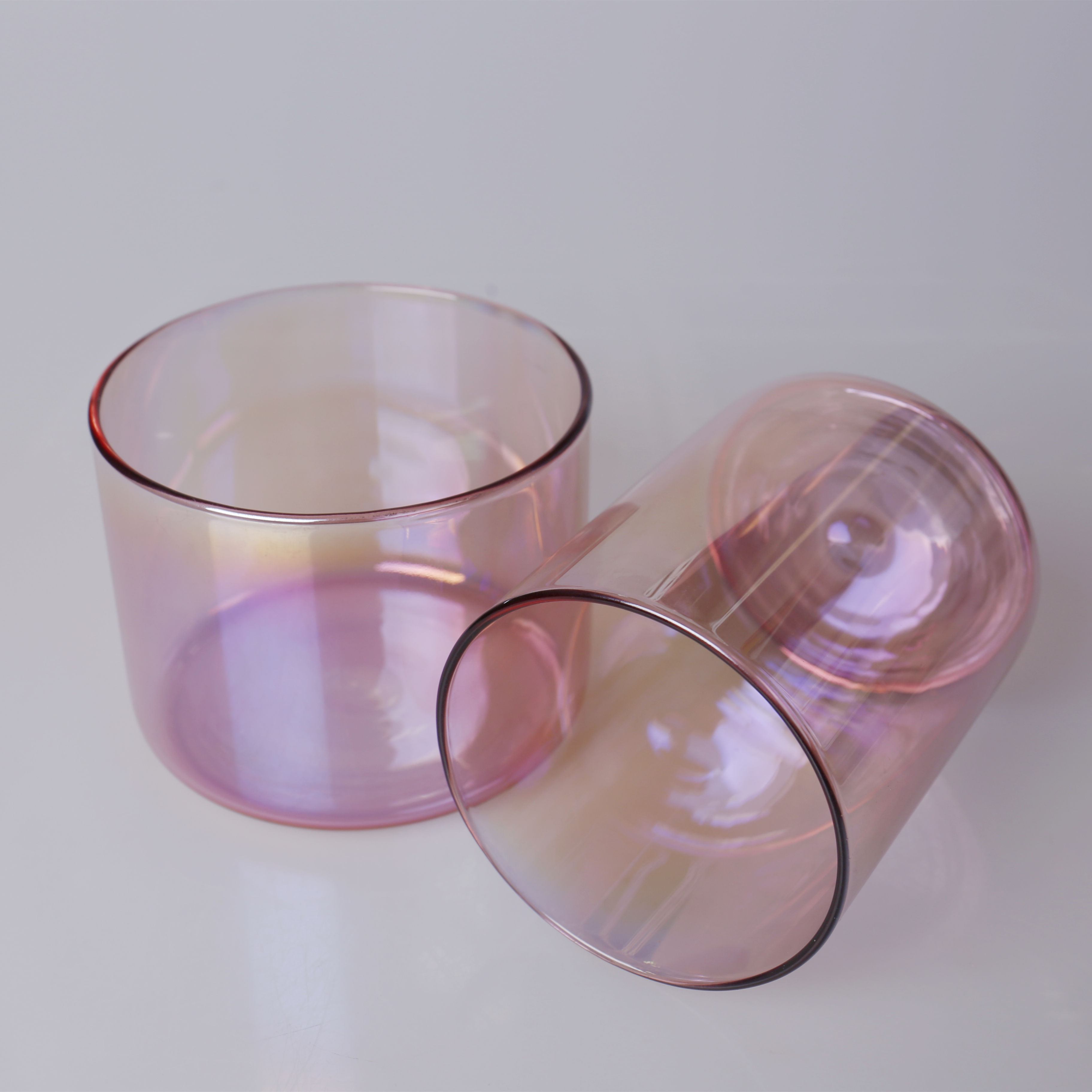 Wholesale customized luxury empty candle vessels 20 oz 22 oz scented soy iridescent pink candle glass jars